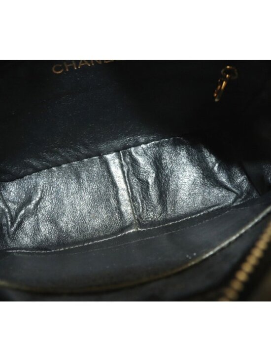 Chanel Quilted GD Metal Fittings Shoulder Bag - Picture 8 of 16